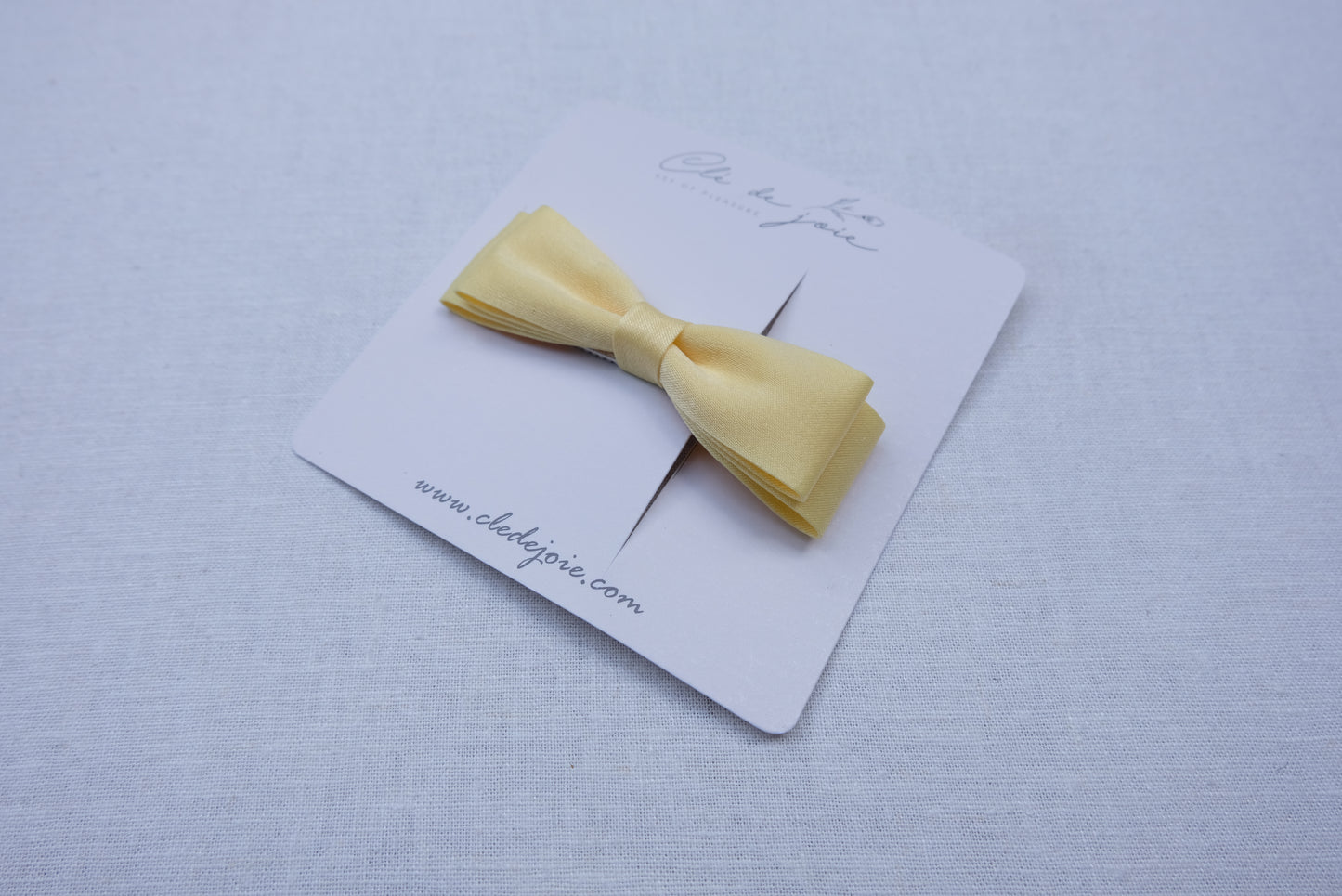 Silky Shine Bow
