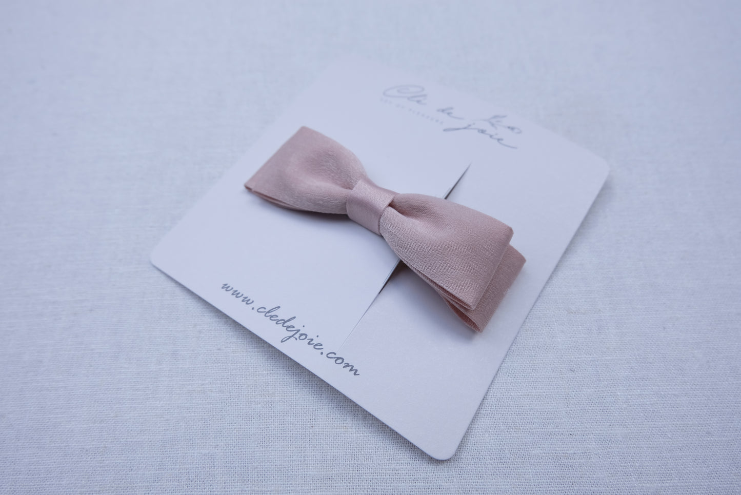Silky Shine Bow