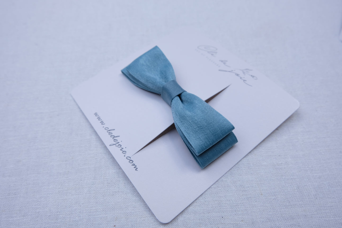 Silky Shine Bow
